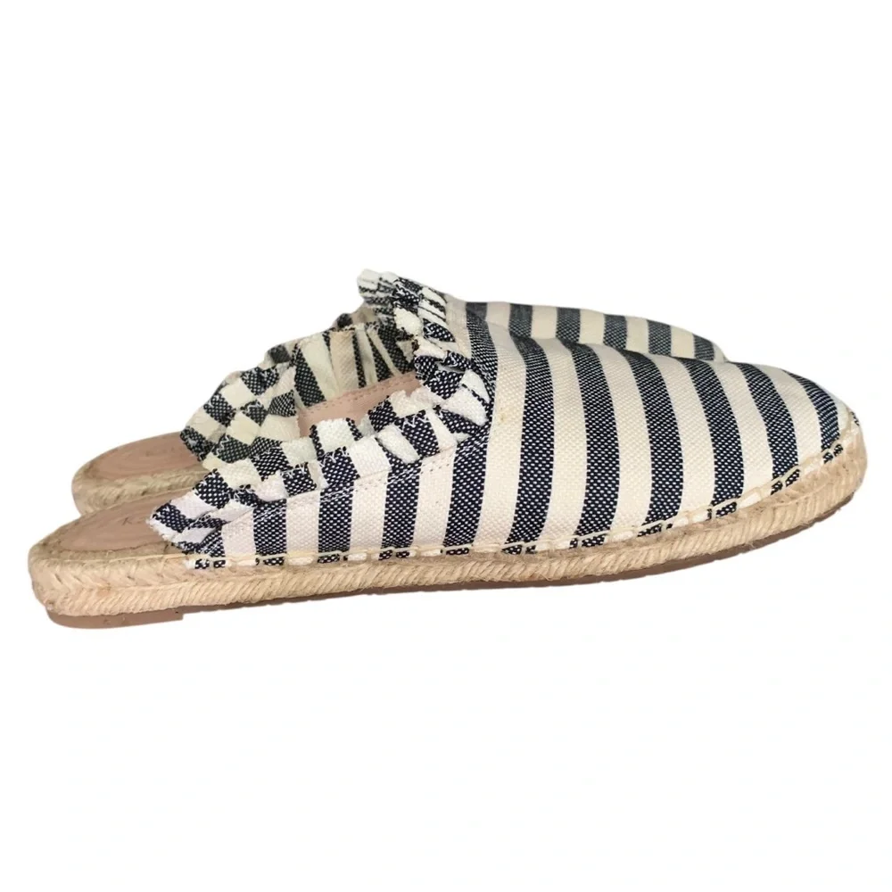 Kate Spade Laila Black Cream Striped Ruffle Trim Espadrille Mules Coastal Sz 9